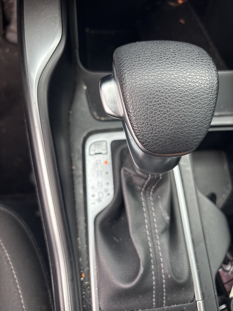 2023 Kia Sorento LX photo 26