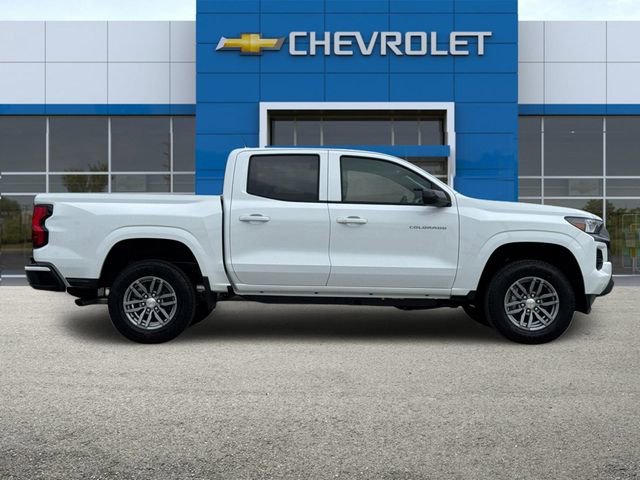 2026 Chevrolet Colorado LT photo 3