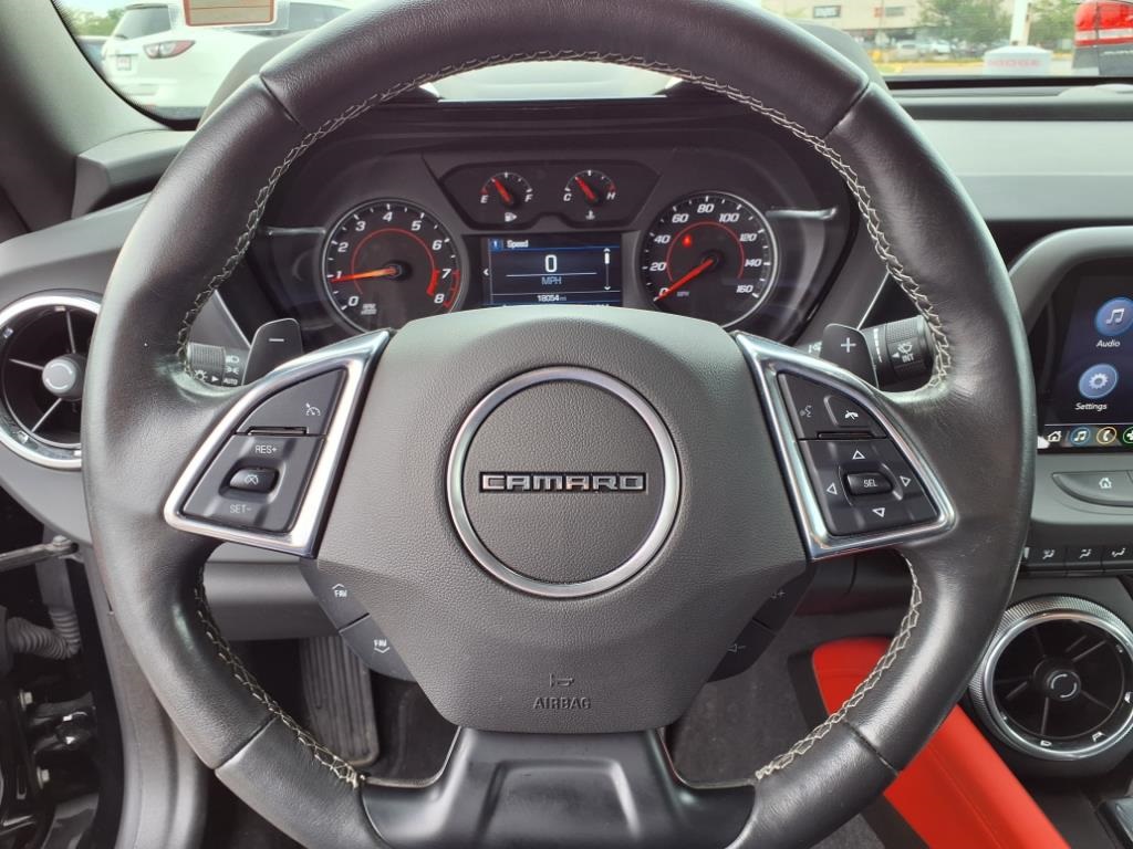 2023 Chevrolet Camaro 2LT photo 14