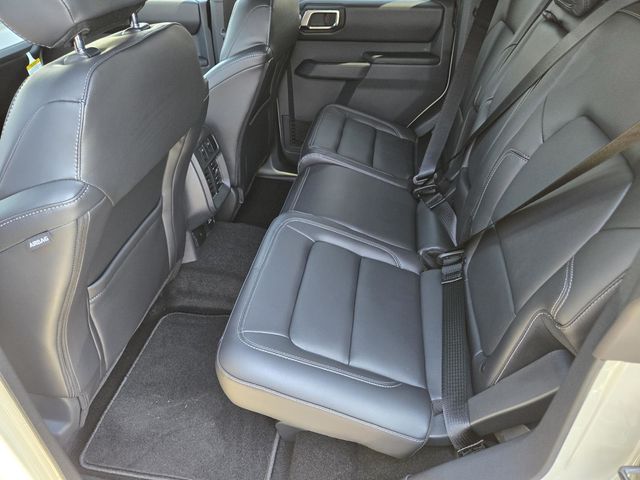 2025 Ford Bronco Outer Banks photo 22