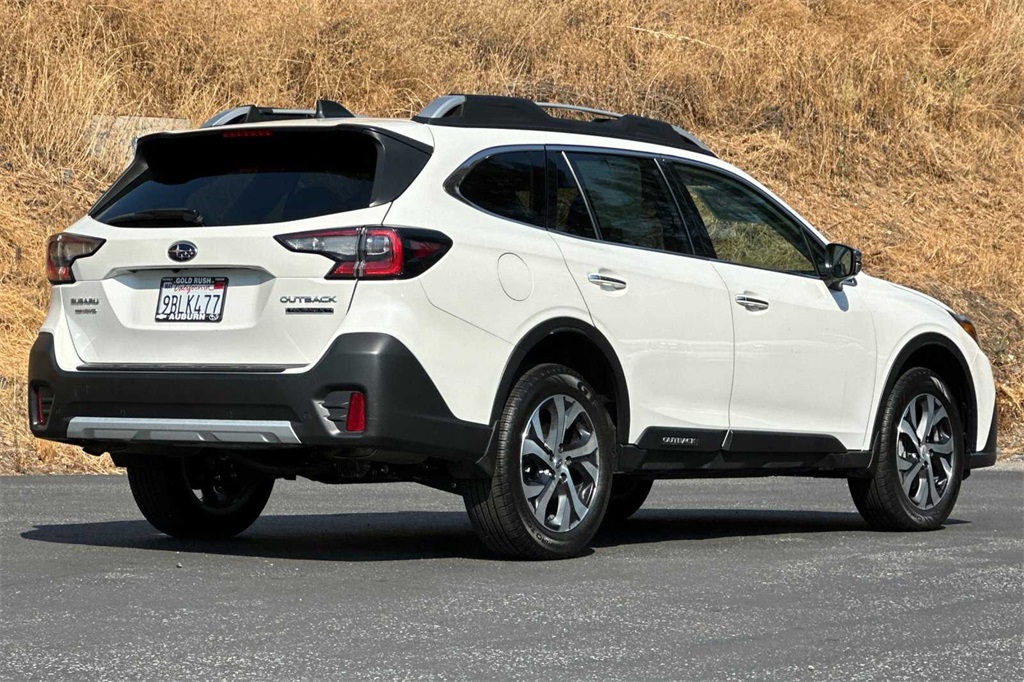 2022 Subaru Outback Touring XT photo 4