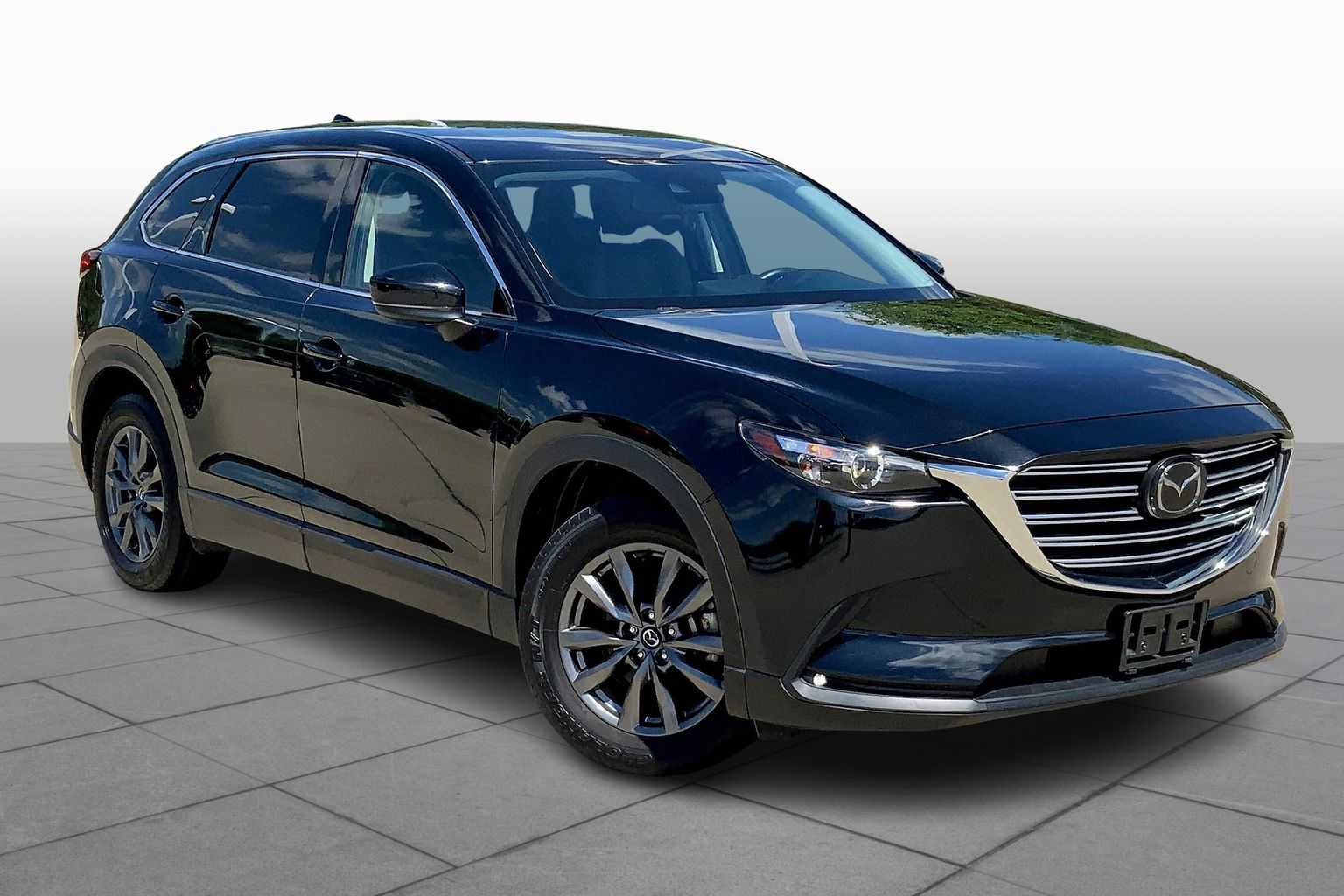 2023 Mazda CX-9 Touring photo 2