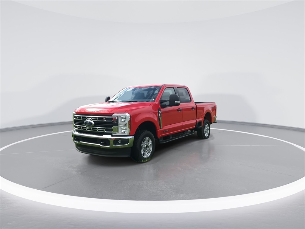 2025 Ford F-250 XLT photo 4