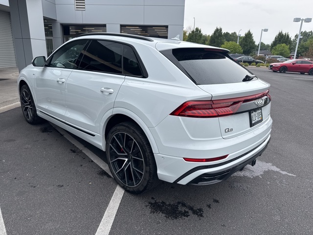 2021 Audi Q8 55 Premium Plus photo 3
