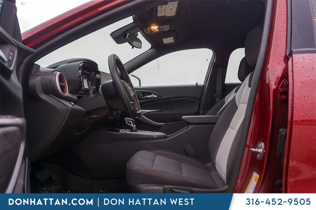 2024 Chevrolet Trax photo 3