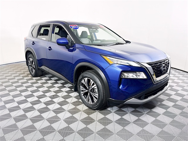 2023 Nissan Rogue SV's photo