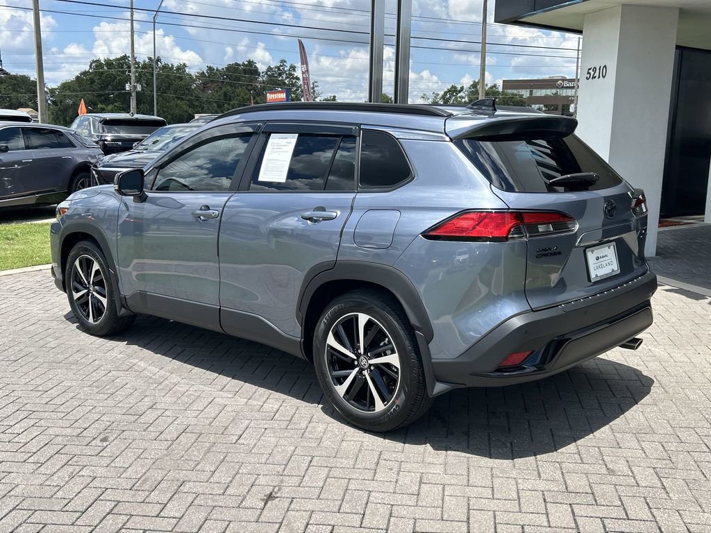 2025 Toyota Corolla Cross Hybrid S photo 4