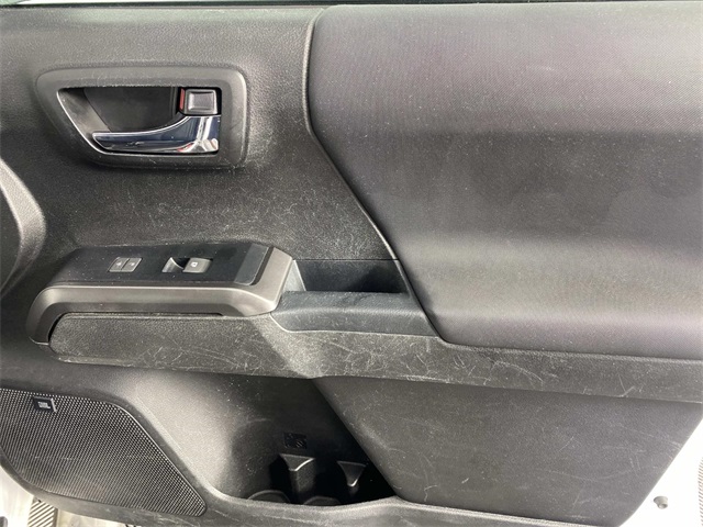 2021 Toyota Tacoma TRD Pro V6 photo 21