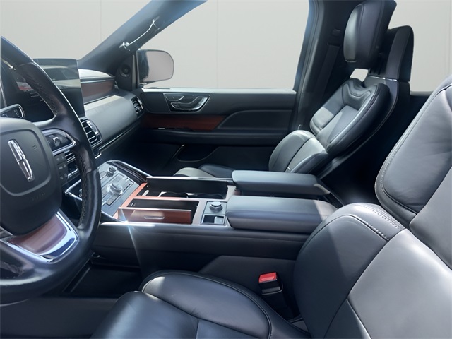 2022 Lincoln Navigator Reserve photo 14