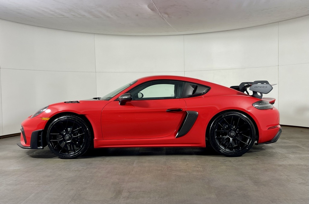 2025 Porsche Cayman GT4 RS photo 2