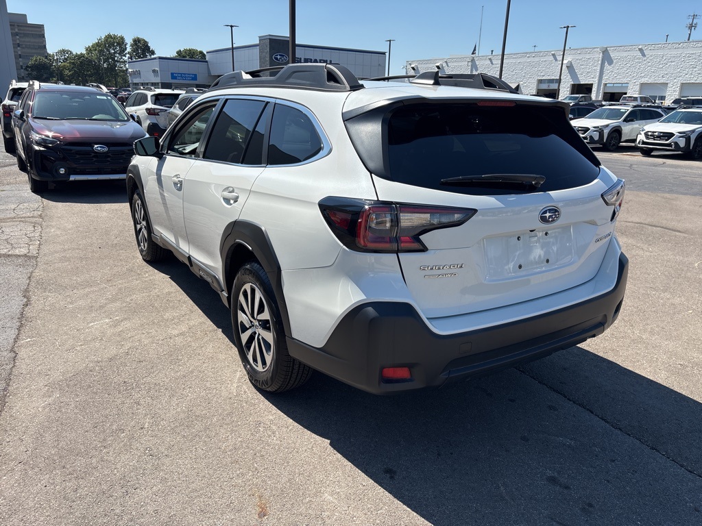 2024 Subaru Outback Premium photo 5