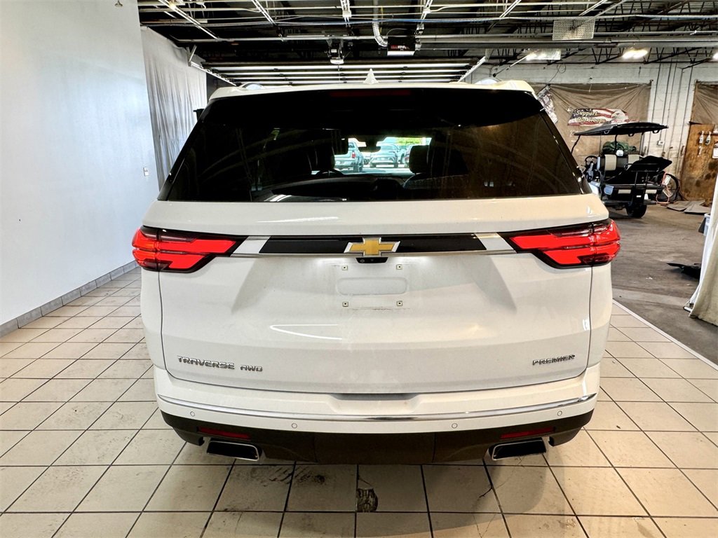 2022 Chevrolet Traverse Premier photo 5