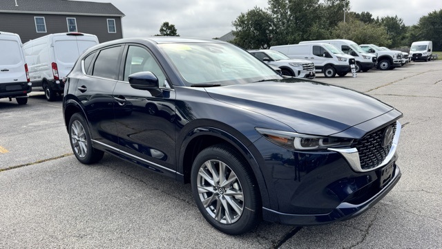 2025 Mazda CX-5 S Premium Plus package's photo