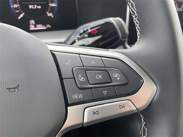 2025 Volkswagen Tiguan SE photo 21