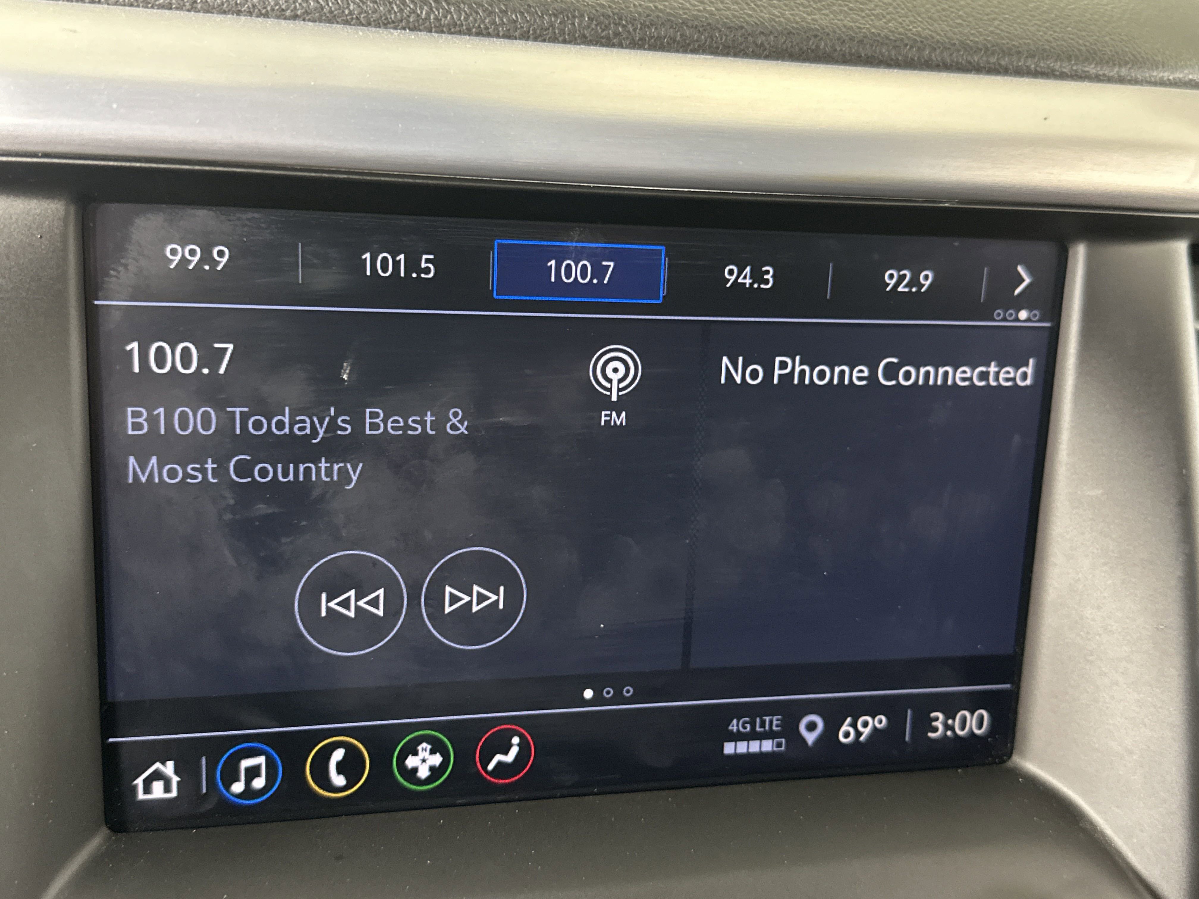 2023 Gmc Acadia SLE photo 7