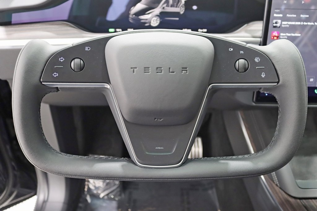 2023 Tesla Model X photo 12