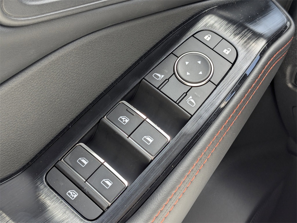 2025 Nissan Rogue SV photo 24