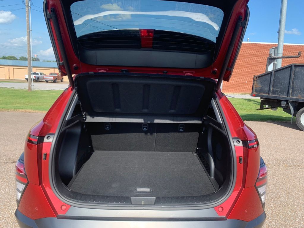 2024 Hyundai Kona Limited photo 25