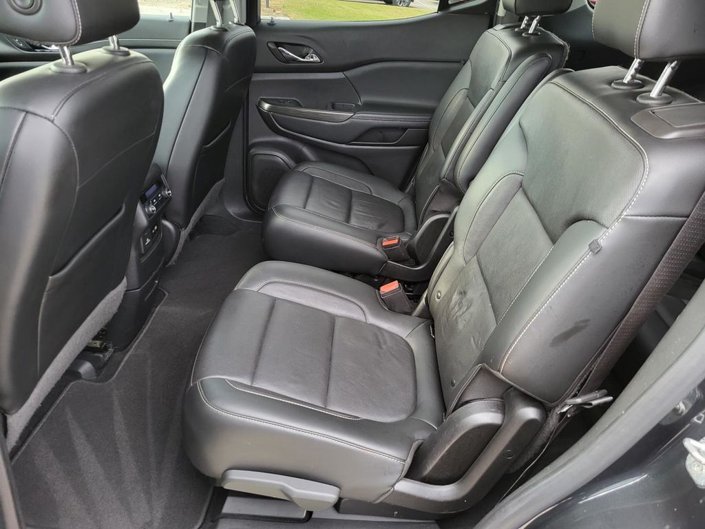2020 Gmc Acadia SLT photo 13