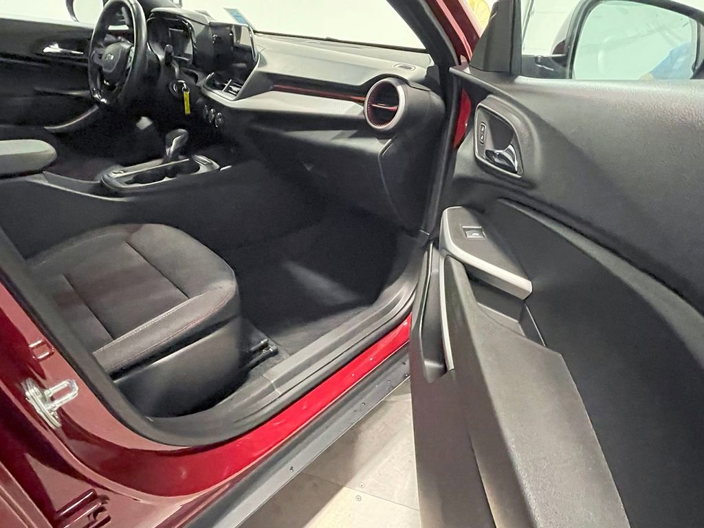 2024 Chevrolet Trax photo 18