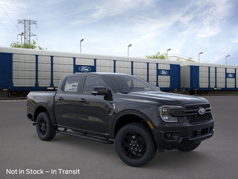 2025 Ford Ranger Lariat photo 4