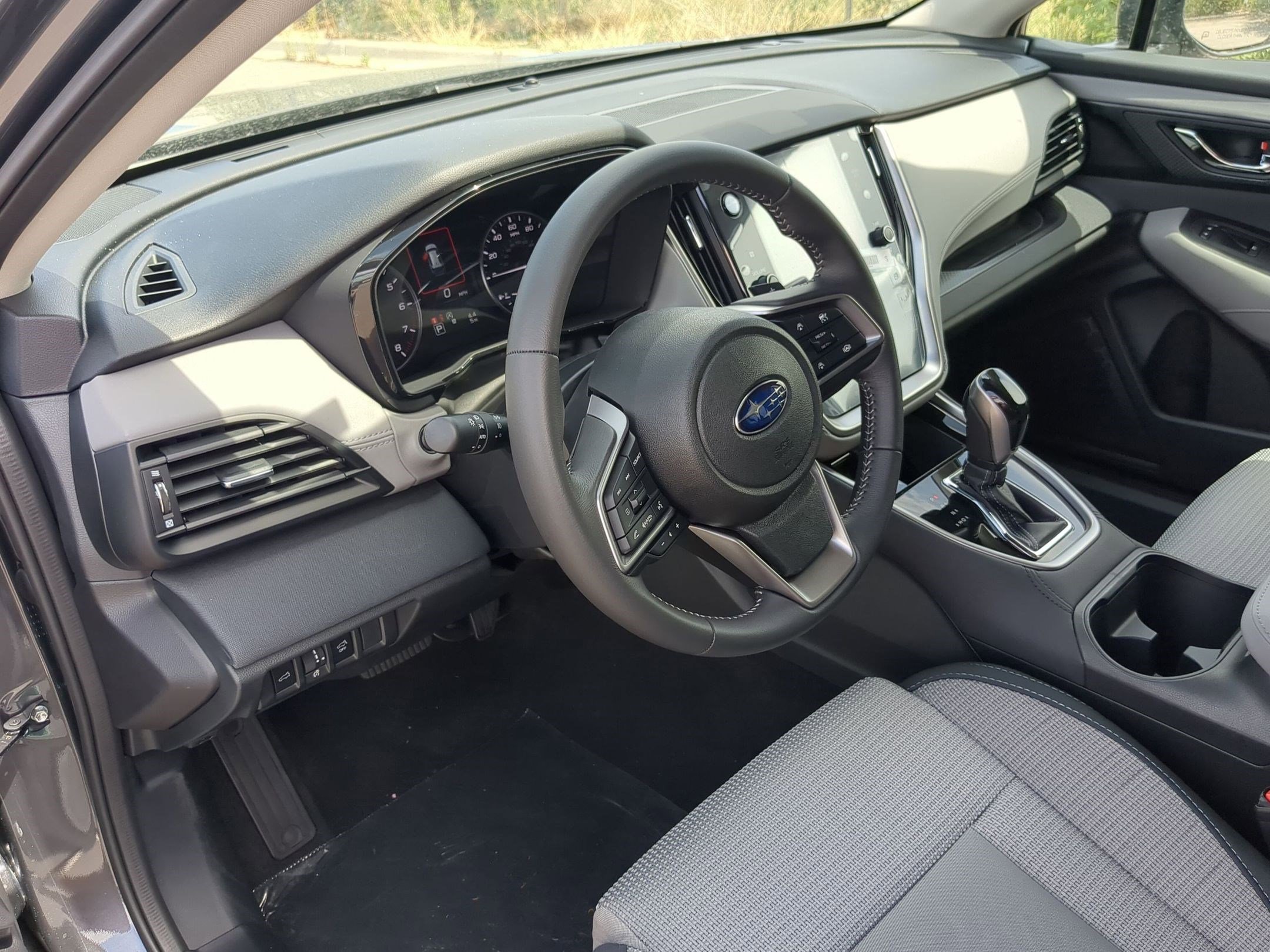 2025 Subaru Outback Premium photo 8
