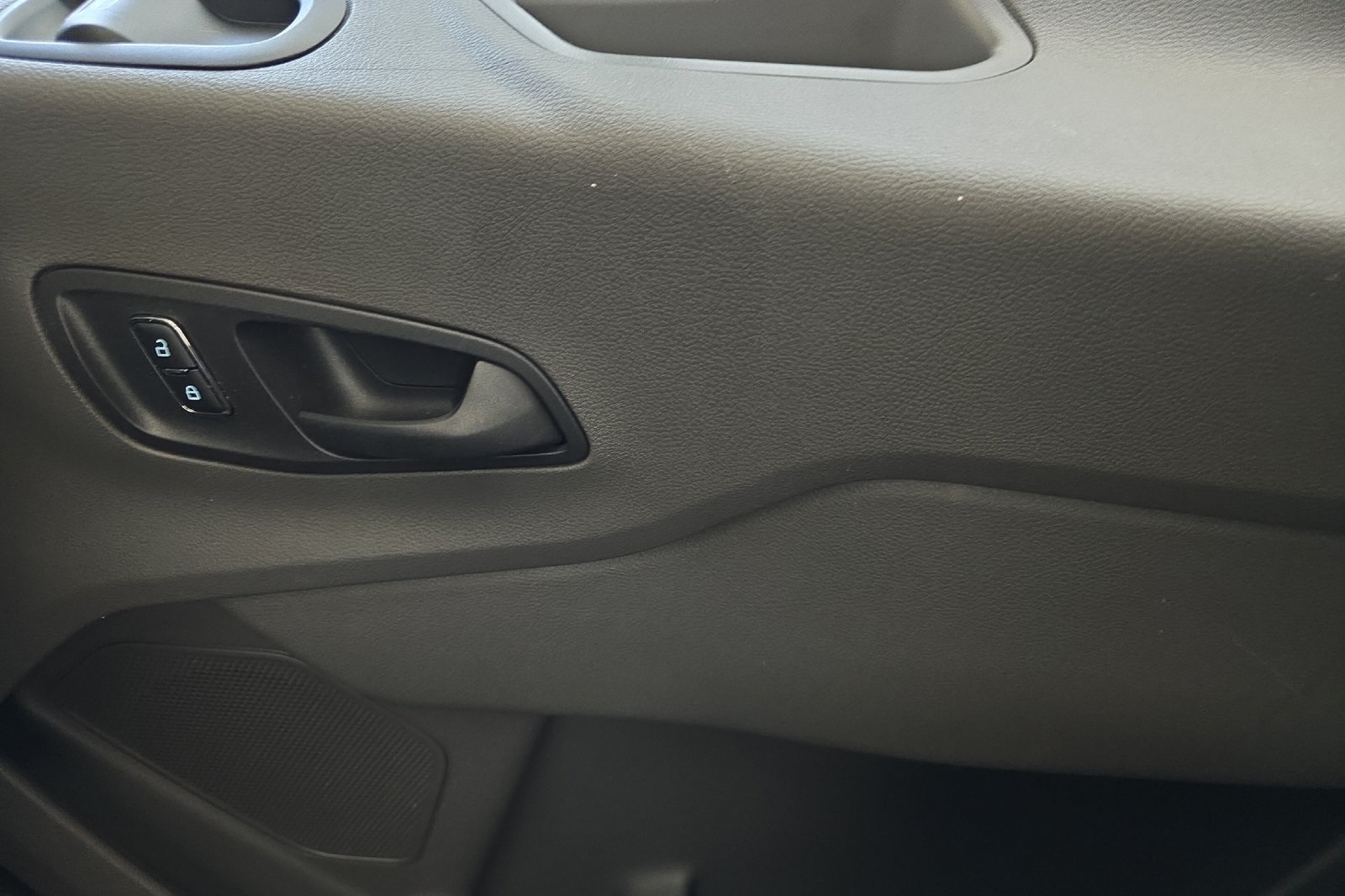 2023 Ford Transit photo 18