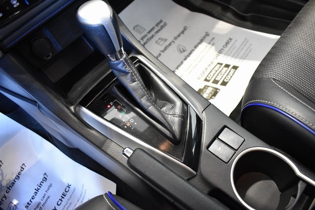 2019 Toyota Corolla XLE XSE photo 19