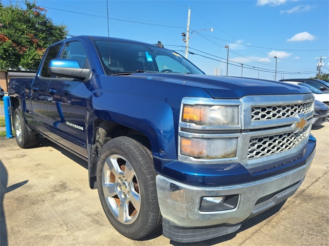 2015 Chevrolet Silverado 1500 LT photo 3