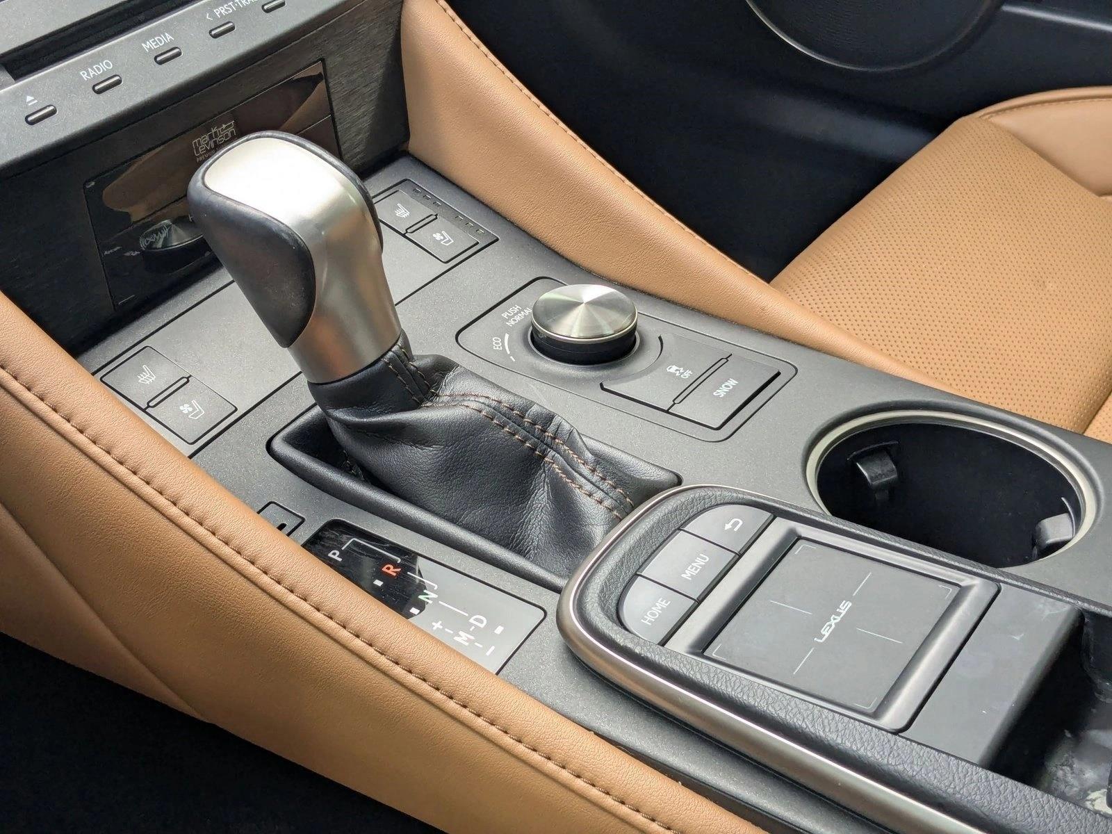 2016 Lexus RC 350 photo 12