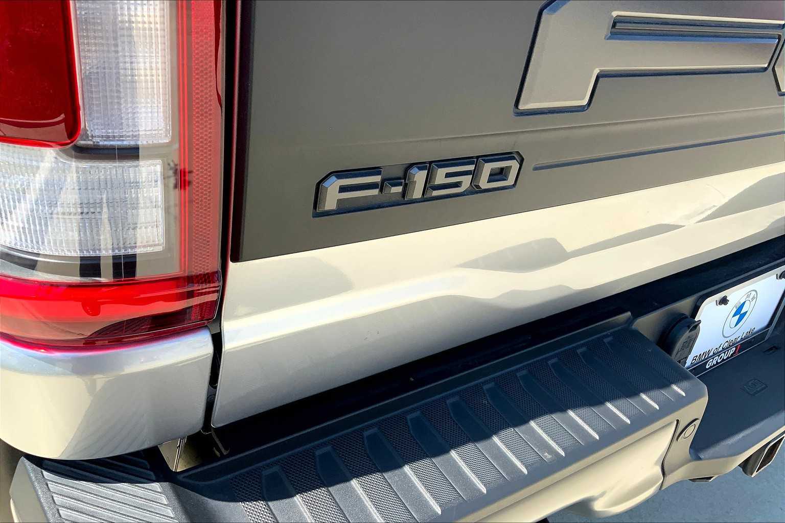 2022 Ford F-150 Raptor photo 30