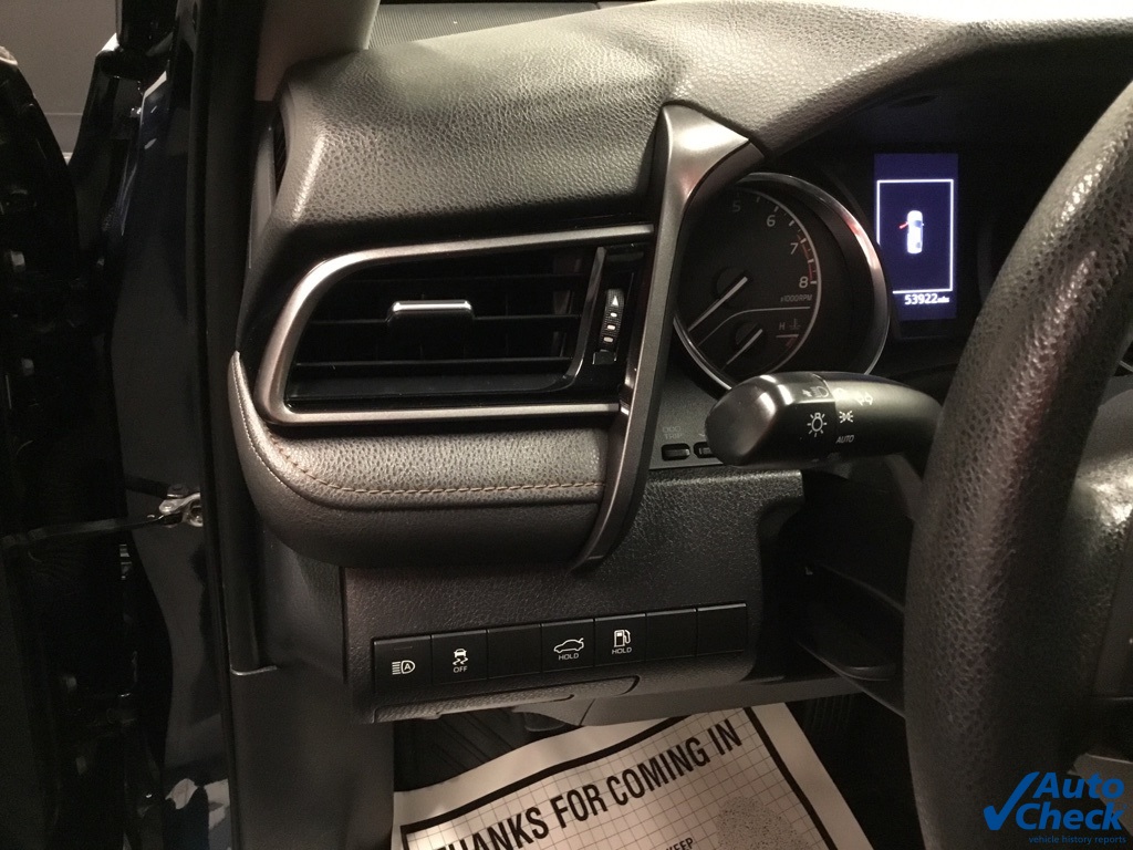 2020 Toyota Camry LE photo 20