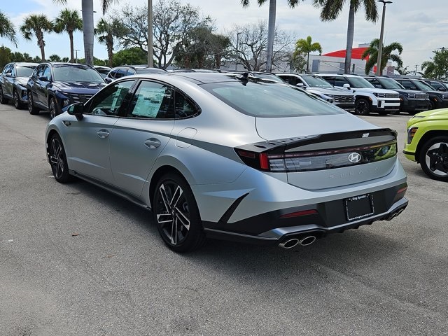 2025 Hyundai Sonata N Line photo 3