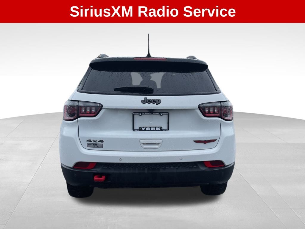 2024 Jeep Compass Trailhawk photo 4