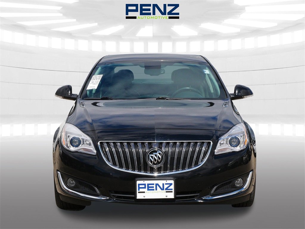 Used 2017 Buick Regal Premium 2 with VIN 2G4GR5GX2H9108122 for sale in Rochester, Minnesota