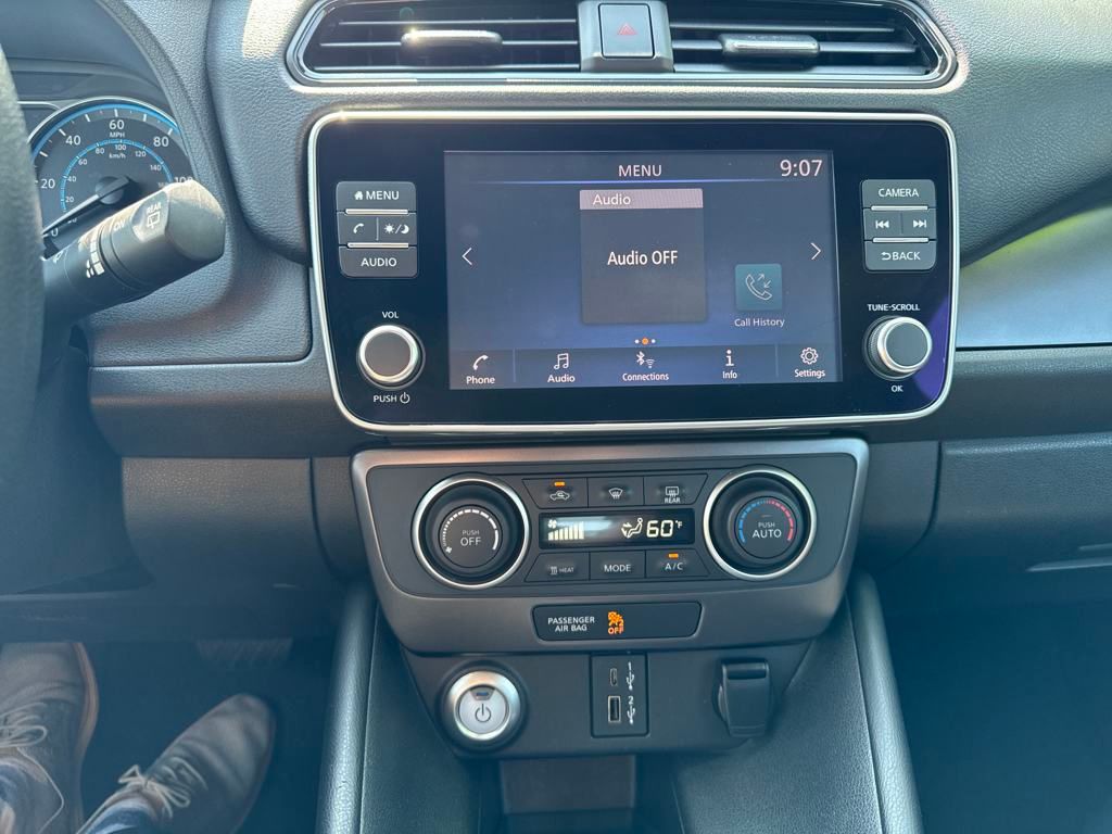 2020 Nissan Leaf Plus photo 18
