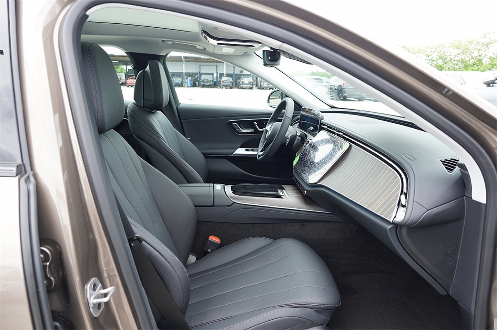2026 Mercedes Benz E 350 photo 12