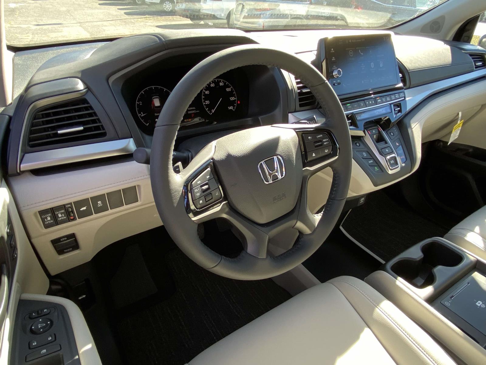 2026 Honda Odyssey EX-L photo 4