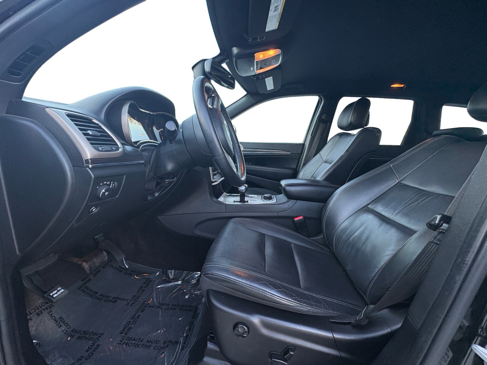 Used 2014 Jeep Grand Cherokee Limited with VIN 1C4RJFBGXEC525929 for sale in La Vista, NE