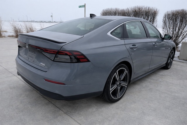 Used 2023 Honda Accord Hybrid Sport with VIN 1HGCY2F55PA054128 for sale in Kansas City