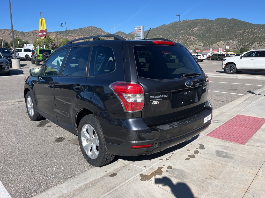 2014 Subaru Forester 2.5i Premium photo 3