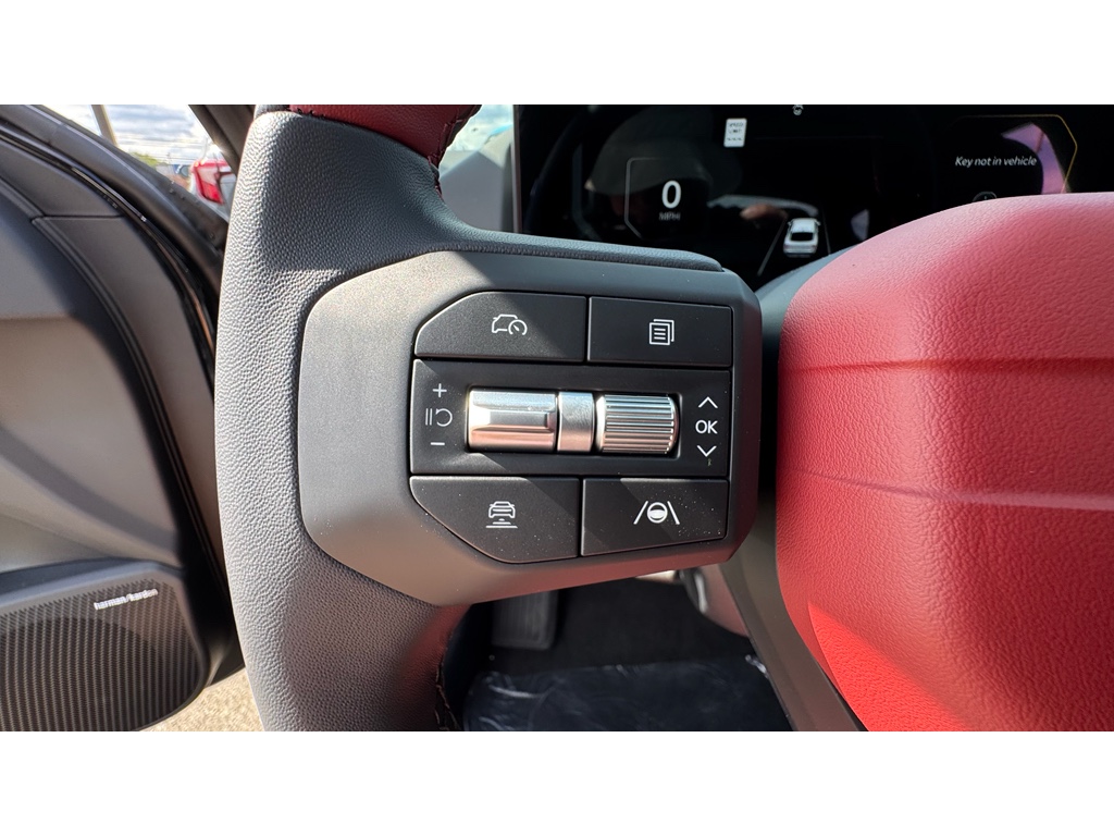 2025 Kia K4 GT-Line photo 12