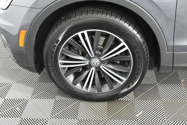 2018 Volkswagen Tiguan SEL photo 31