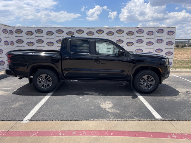 2025 Nissan Frontier SV's photo