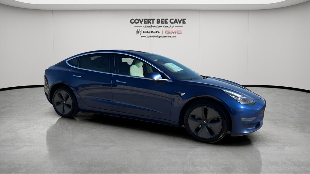 2020 Tesla Model 3 Base's photo