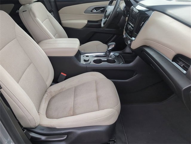 2023 Chevrolet Traverse LS photo 16