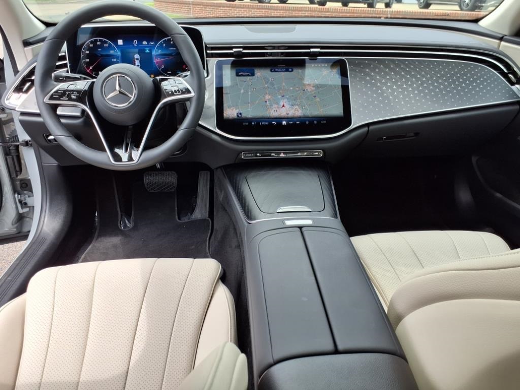 2024 Mercedes Benz E 350 4MATIC photo 12