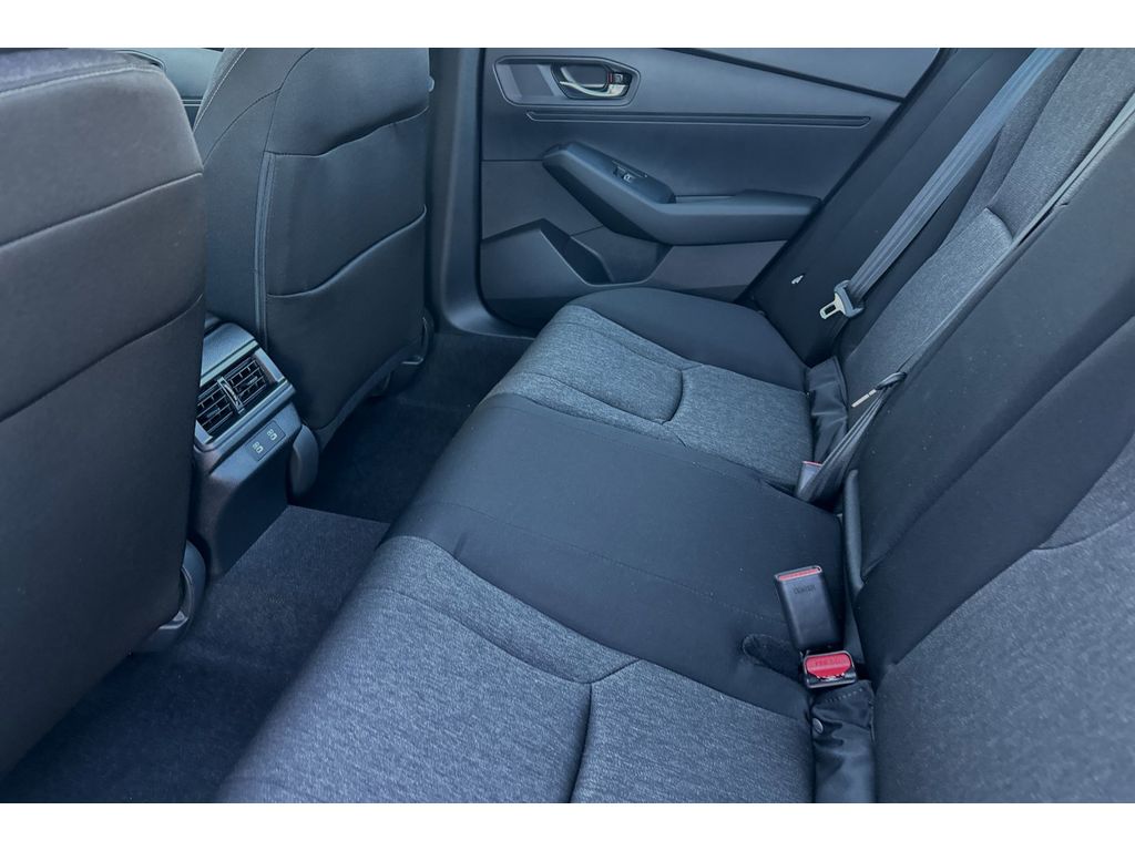 2025 Honda Accord LX photo 14