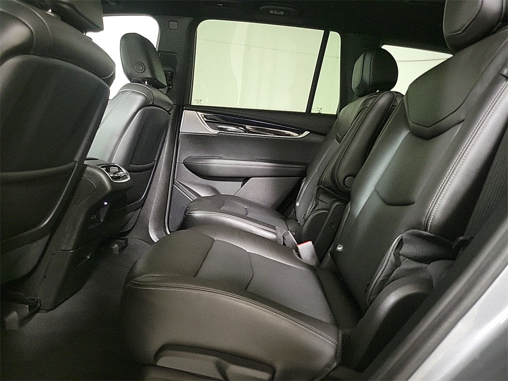 2025 CADILLAC XT6 - Image 14