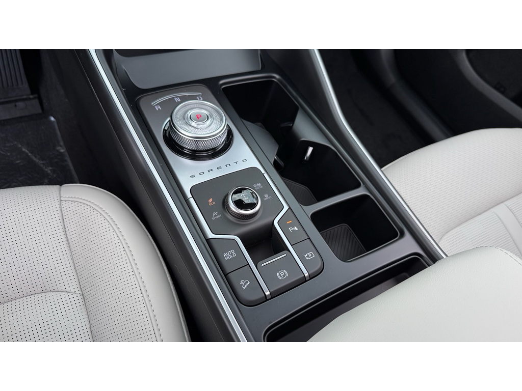2025 Kia Sorento Hybrid EX photo 17